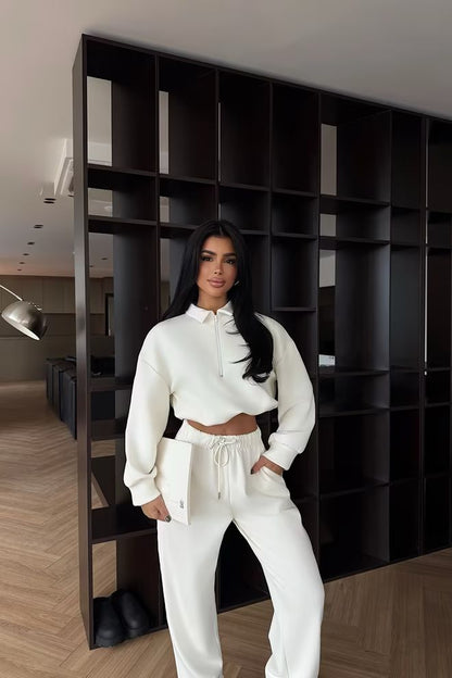 Tracksuit With Hooded Neck And Jogger Pants